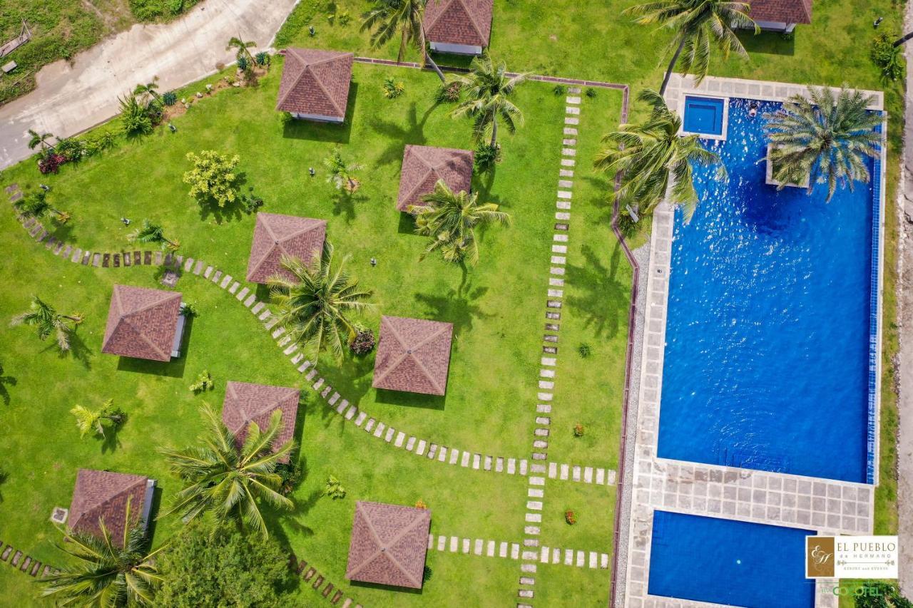 El Pueblo De Hermano By Cocotel Lian Exterior photo