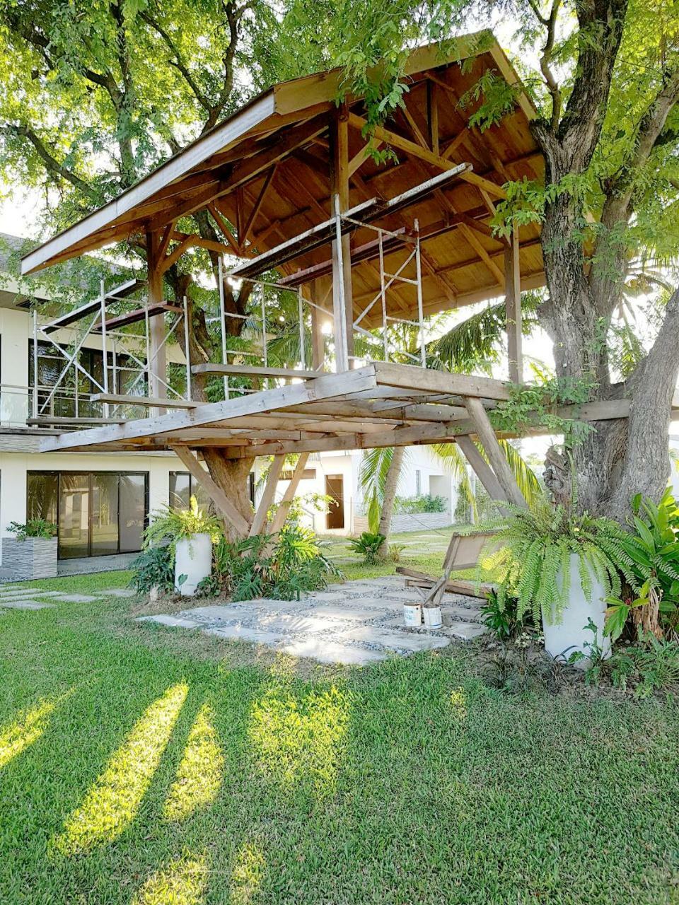 El Pueblo De Hermano By Cocotel Lian Exterior photo